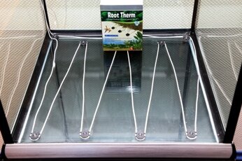Кабель нагревательный Red Sea Root Therm160 20Вт 24В 3м Кабель нагревательный Root Therm160 20Вт 24В 3м