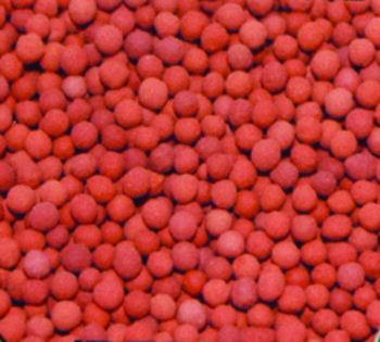 Грунт керамический Aqua-Pro Ceramic Sand красный 0,5-3 мм. 10 кг. Питательный субстрат "CERAMIC SAND" нейтрален по отношению к воде и не выделяет в воду вредные вещества. Уникальная структура способствует росту корней.